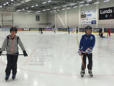 Mot vilobänken för att vila fötterna, 16/3-16.